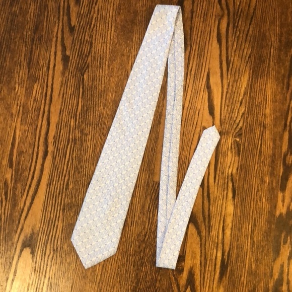 Vintage Burberry Tie - Picture 3 of 4